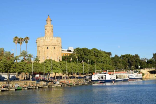 La Sevilla Flamenca Torre del Oro