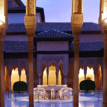Visita Exclusiva Alhambra Patio Leones