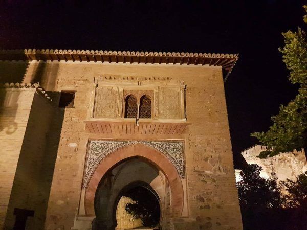 Puerta Vino Visita Nocturna Alhambra